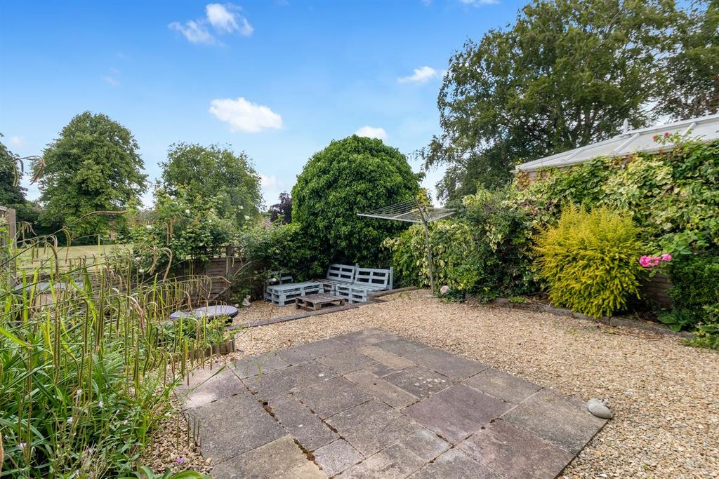 Property photo 2 of 14 Photo 6