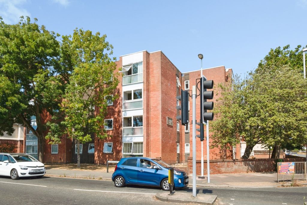 Property photo 1 of 10 Pbox-Img.Jpg