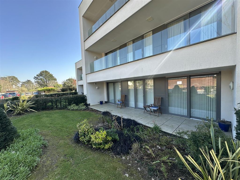 Additional image 18 of 2 bed flat for saleSea Road, Carlyon Bay, St. Austell PL25
