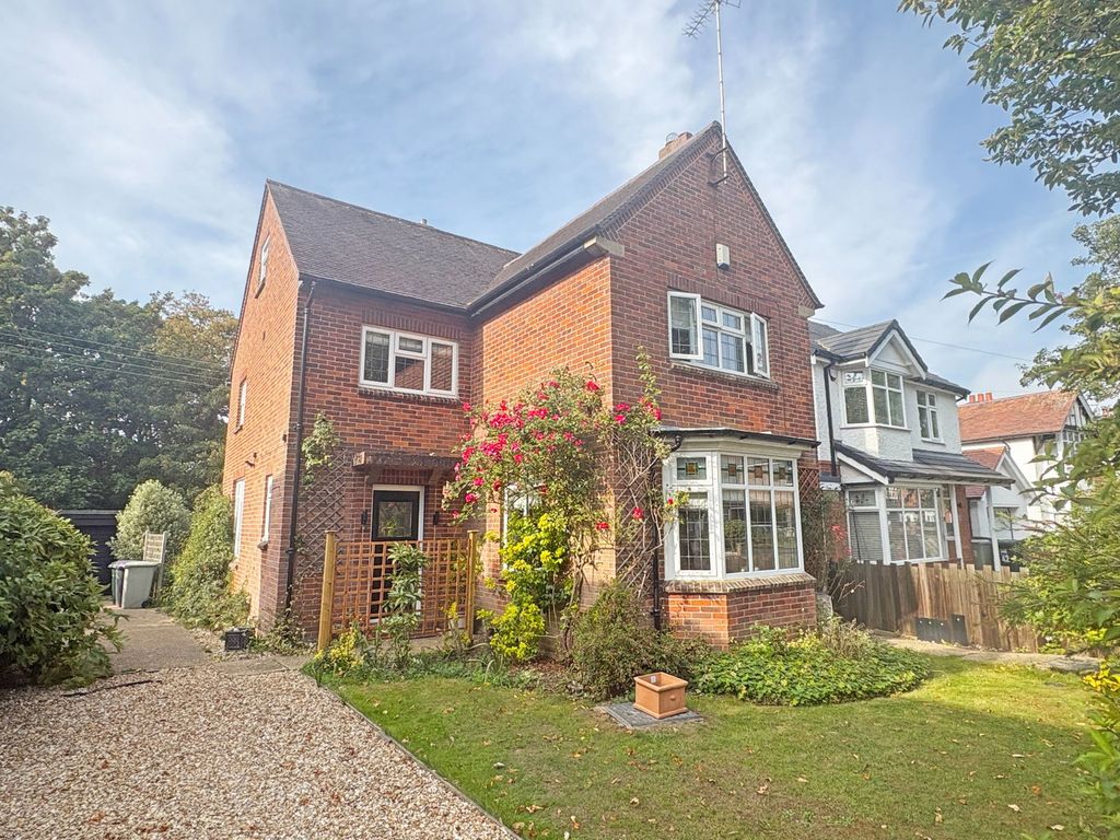 Property photo 1 of 23