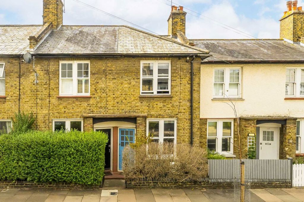 Property photo 1 of 10