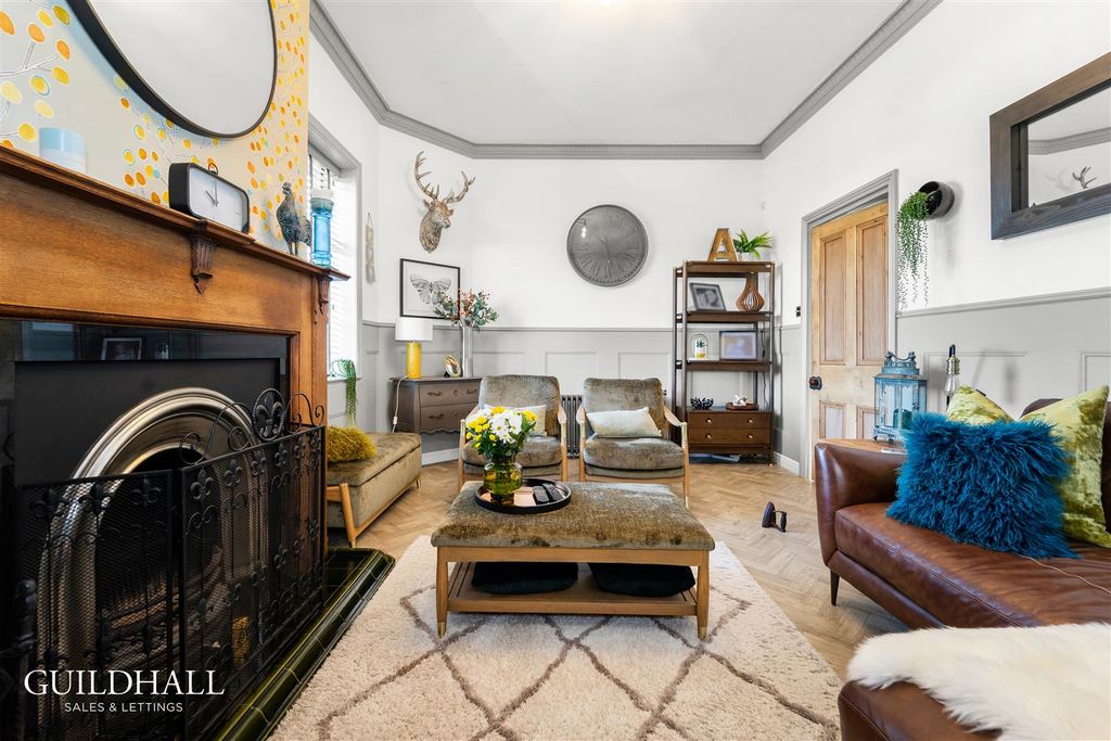 Property photo 2 of 23 Untitled-17.Jpg