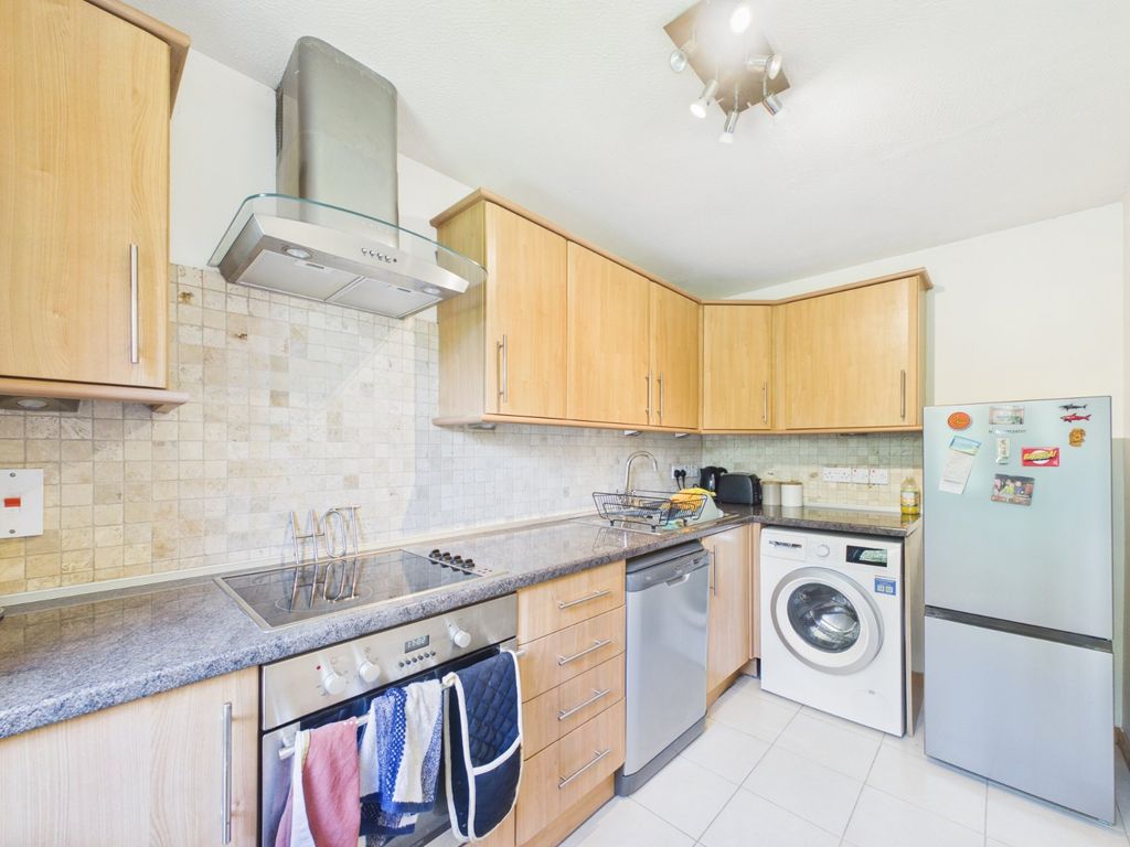Property photo 3 of 6 Picture No. 04