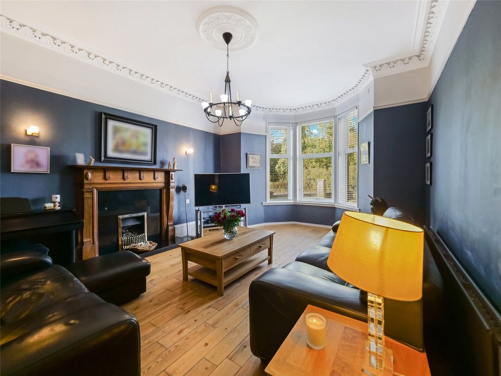 Property photo 2 of 31 Picture No. 04