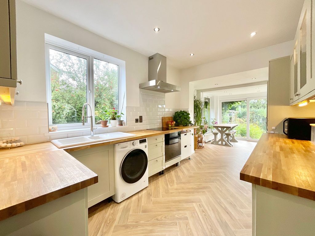 Property photo 3 of 30