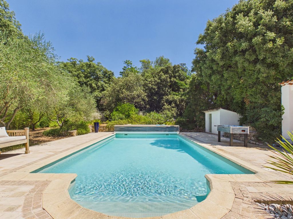 Property photo 2 of 37 6d661Dde7A83d77d3d2F7Fc04Bc0Deeb_F6c1Fb71Da_1920-Big