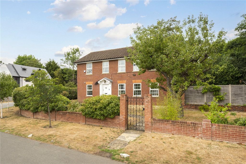 Property photo 1 of 19 Front