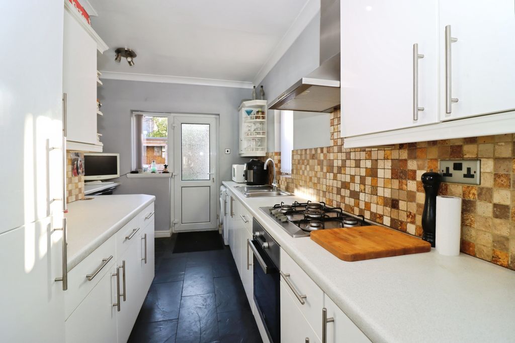 Property photo 3 of 20 Img_4171