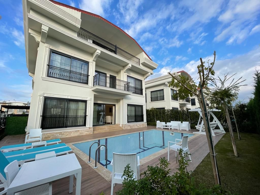 Property photo 1 of 19 New Luxury Golf Villas- Private Pool