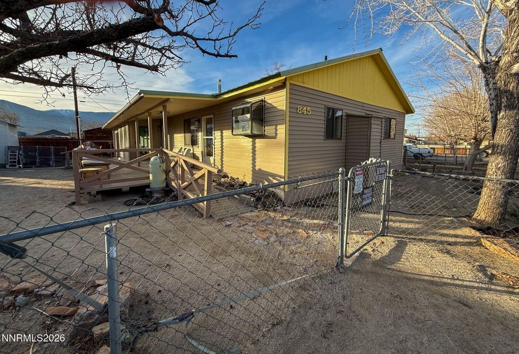 Property photo 2 of 29 <Alttext/>