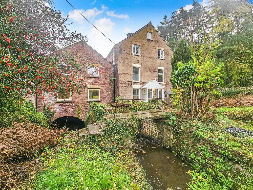 Property photo 1 of 36