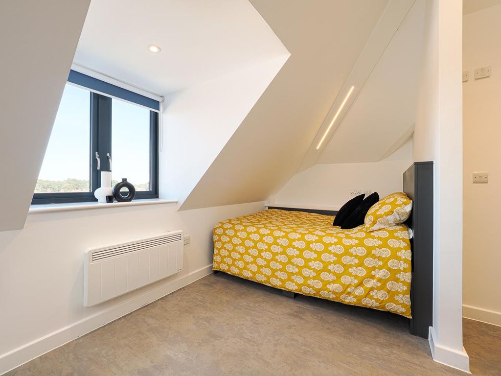 Property photo 3 of 12 L08 - 48B02.Jpg