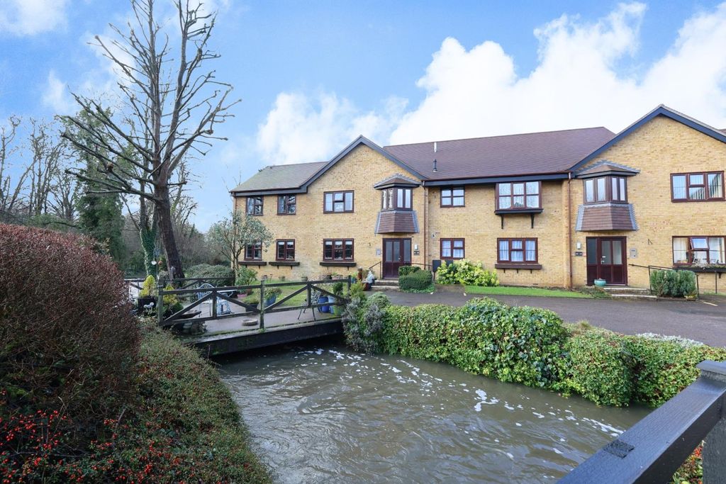 Property photo 2 of 19 Front