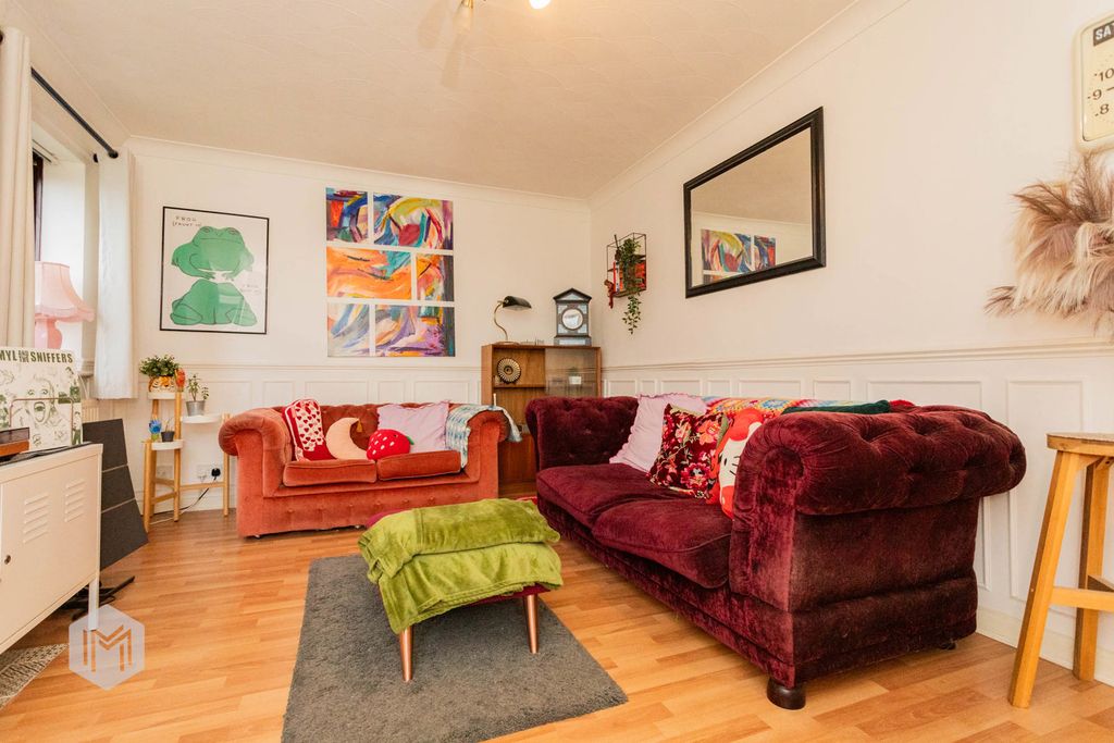 Property photo 2 of 15 Photograph