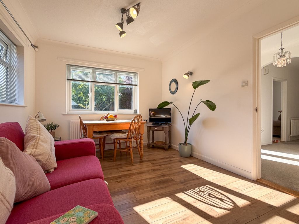 Property photo 3 of 20 5690964