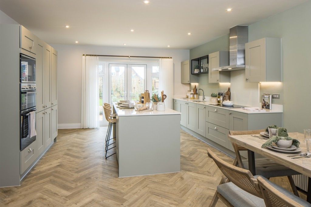 Property photo 2 of 13 Bliss Willows, Chipping Norton