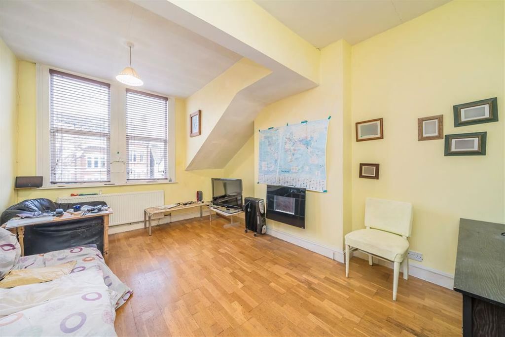 Property photo 2 of 5