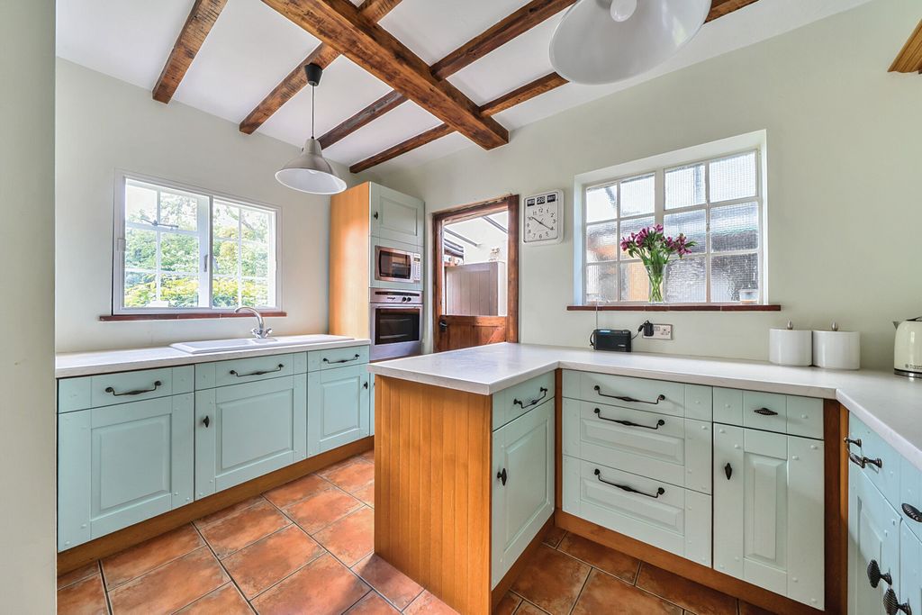 Property photo 2 of 20 1300109-13-6836d9...