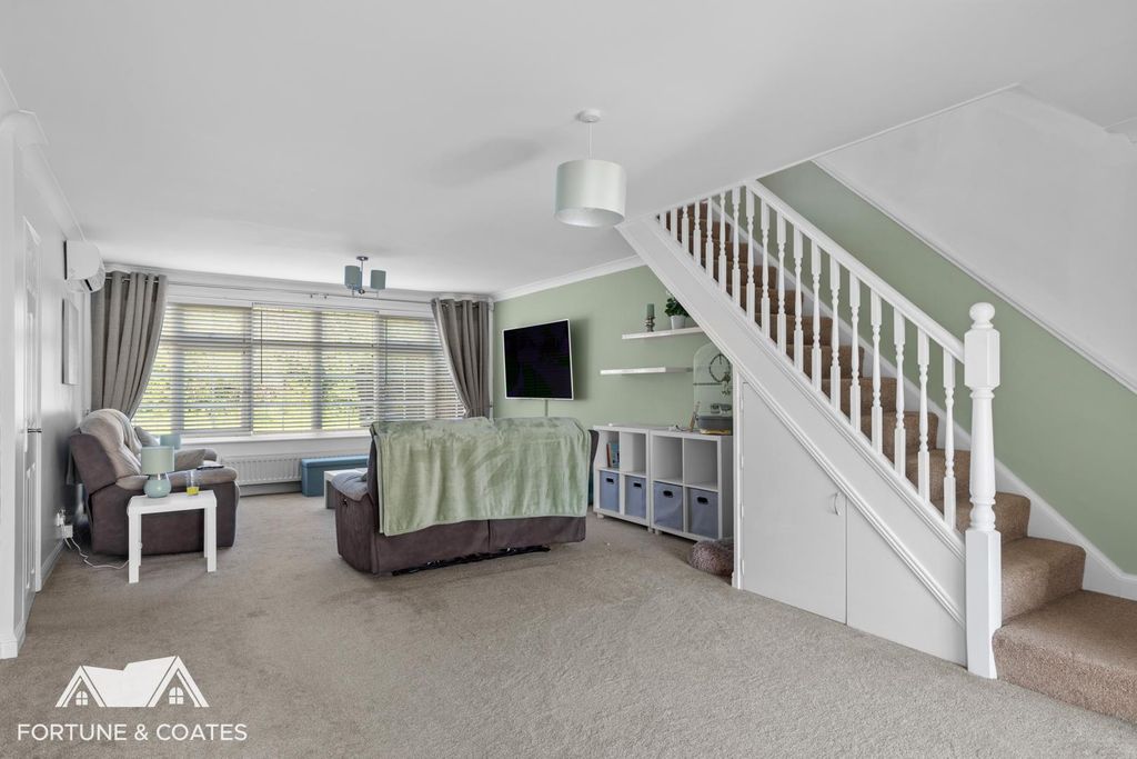 Property photo 3 of 32 Firpark_25.Jpg
