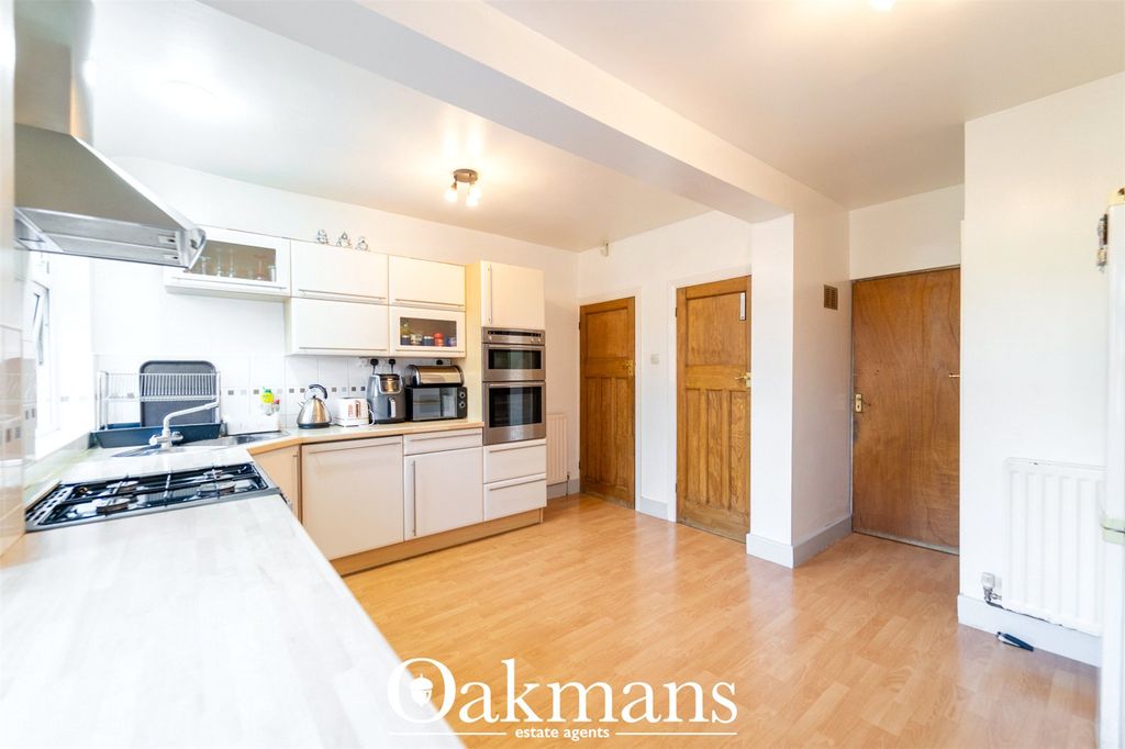 Property photo 3 of 21 Picture No. 29