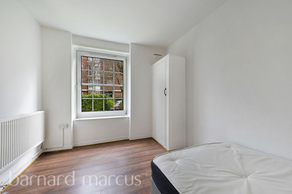 Property photo 2 of 6 Bedroom 2