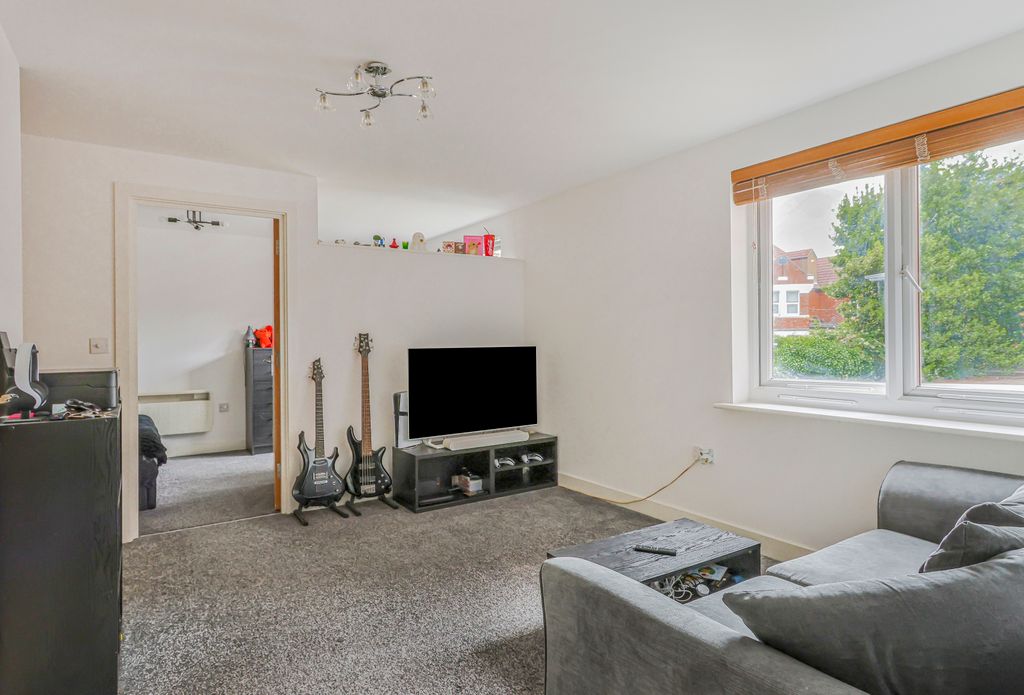 Property photo 2 of 14 333A9732