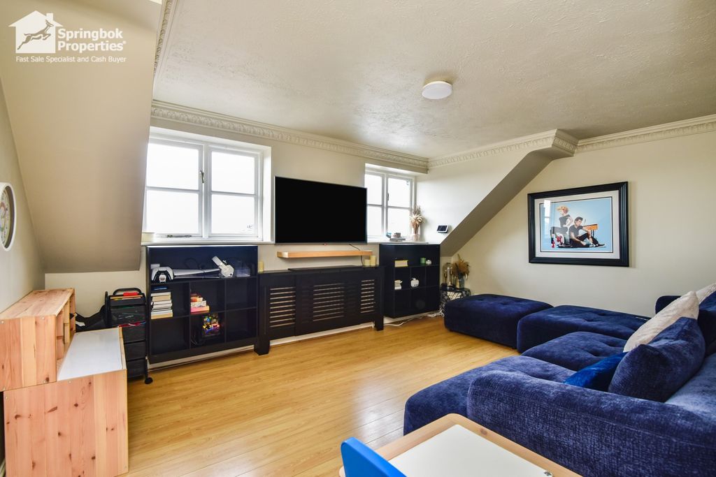 Property photo 2 of 15 Image 2