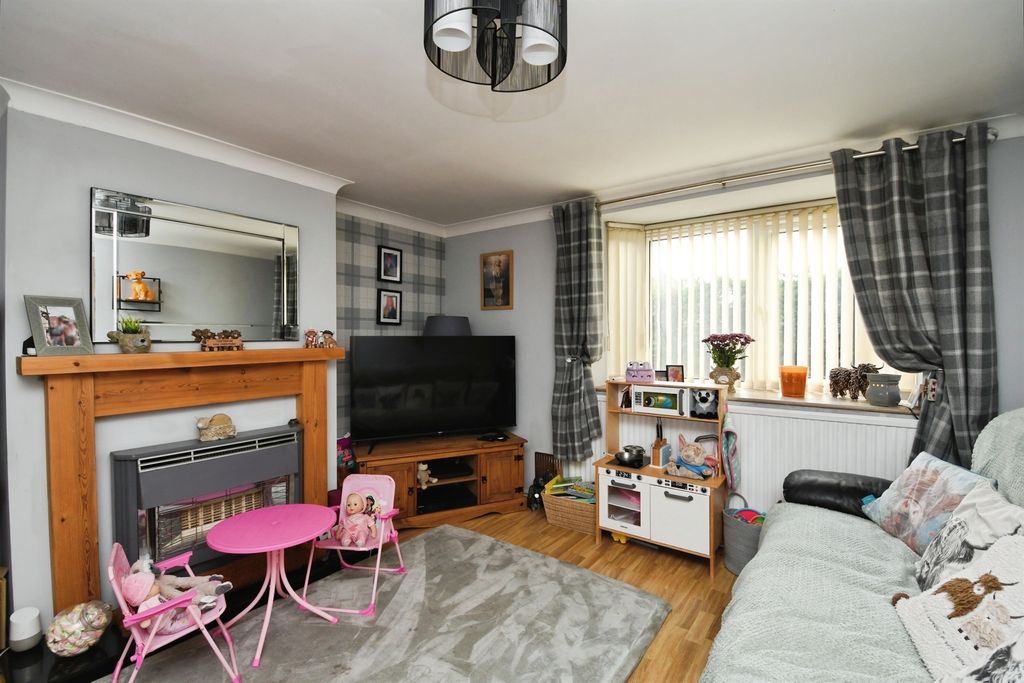 Property photo 2 of 15
