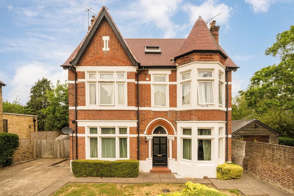 Property photo 1 of 7