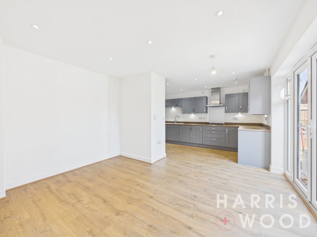 Property photo 3 of 31 5002293