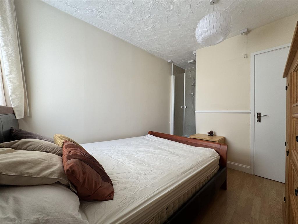 Property photo 2 of 8 Photo 08-04-2026, 15 40 14.Jpg