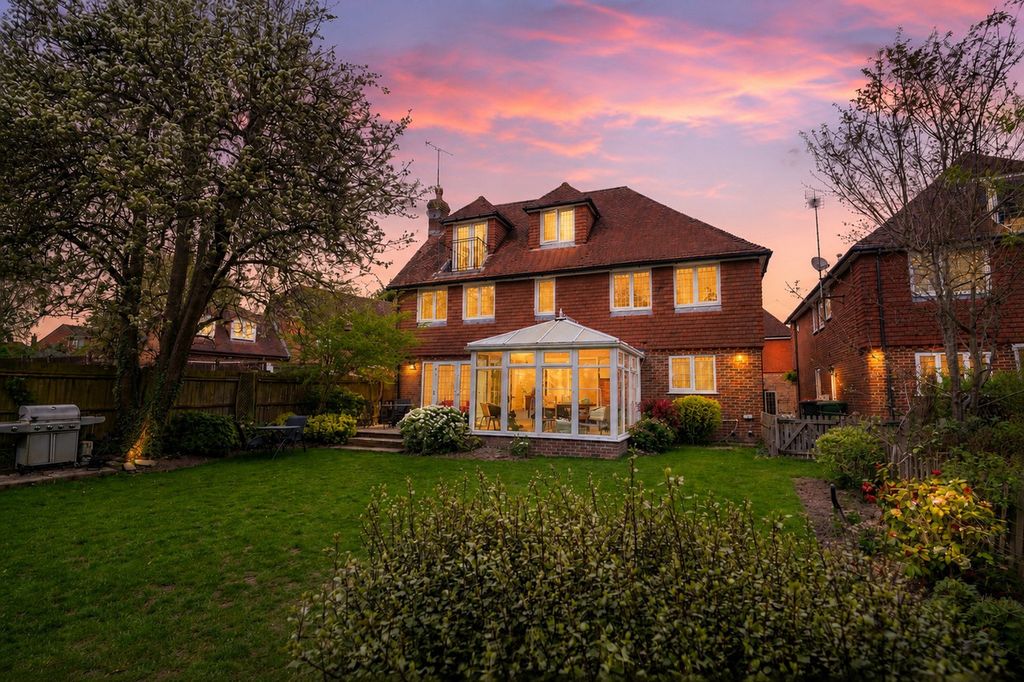 Additional image 5 of 5 bed detached house for saleThree Bridges Road, Crawley RH10