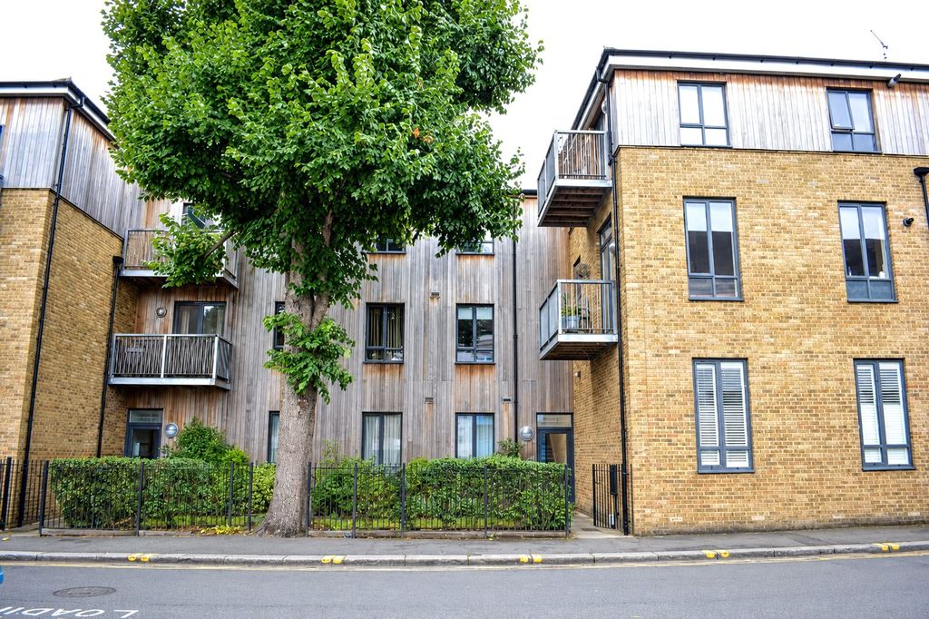 Property photo 1 of 6 Picture No. 10