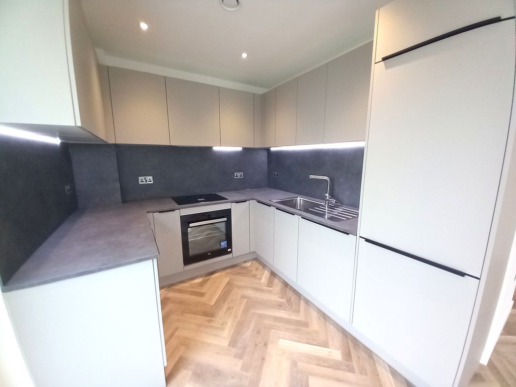 Property photo 2 of 5 Photo 3