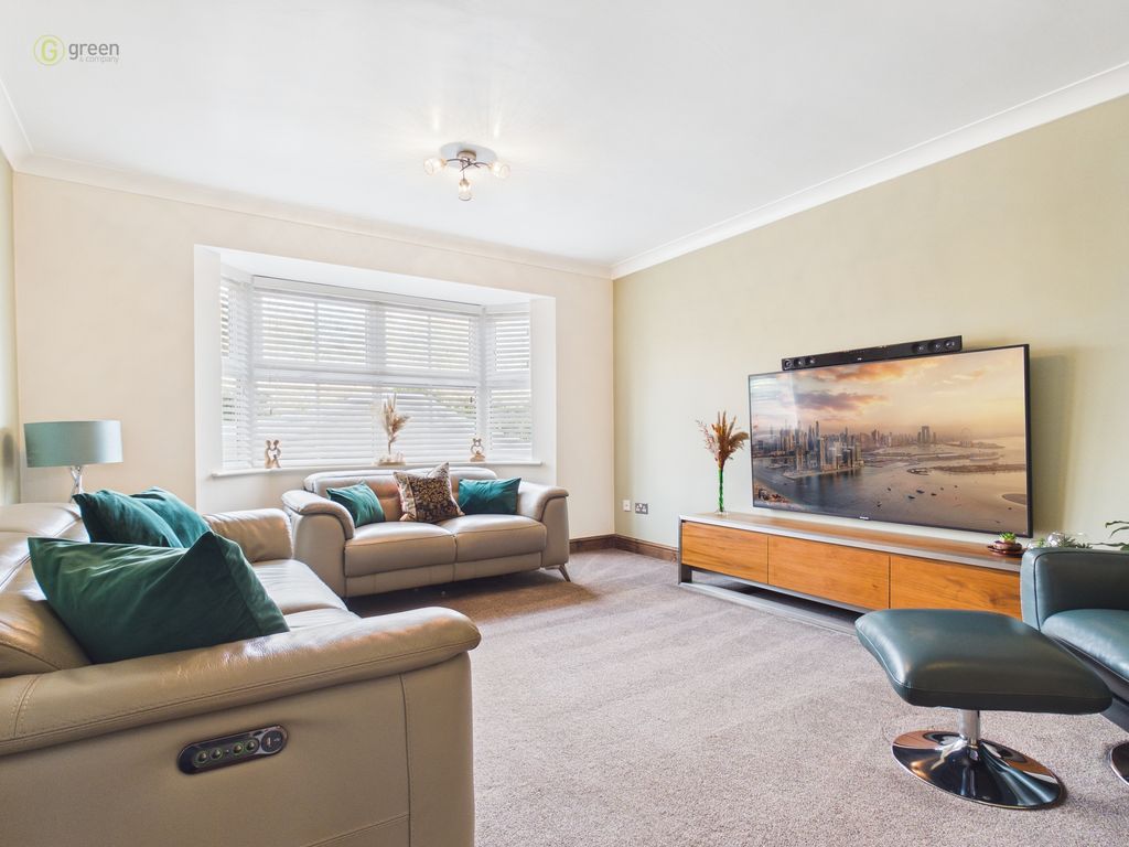 Property photo 3 of 64 Cam01332G0Pr0667Still011