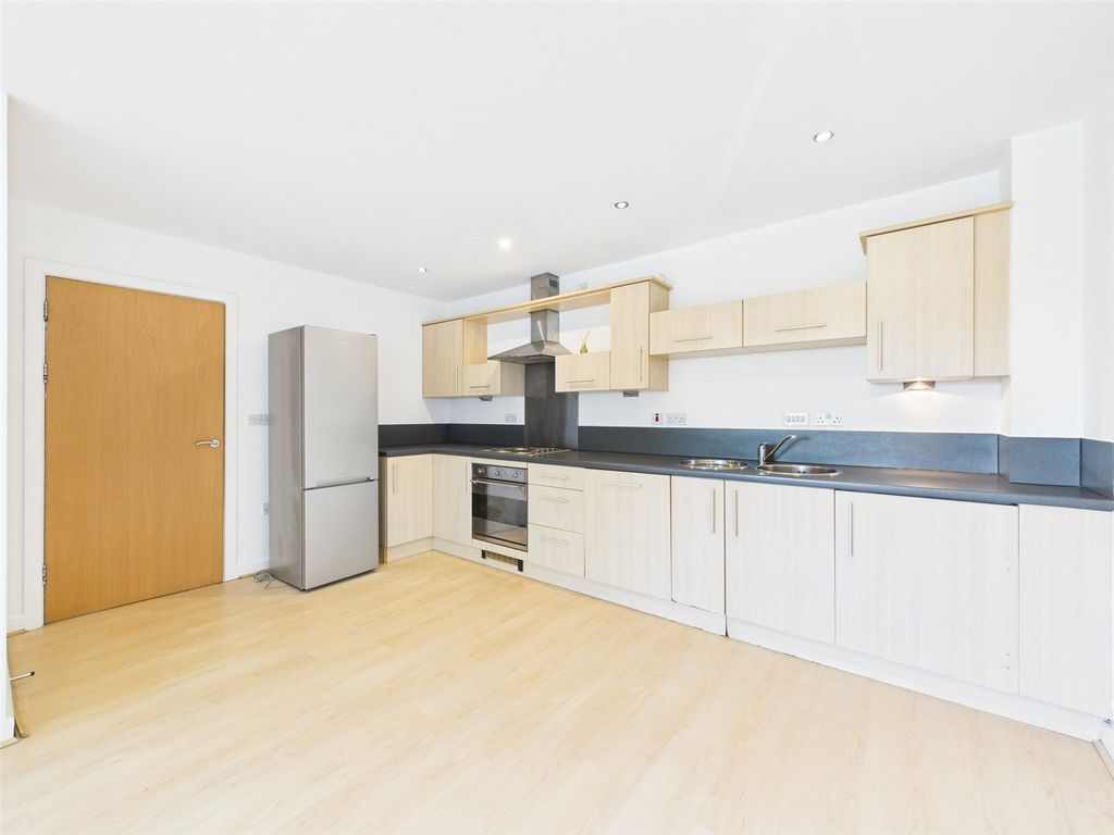 Property photo 2 of 11 Picture No. 06
