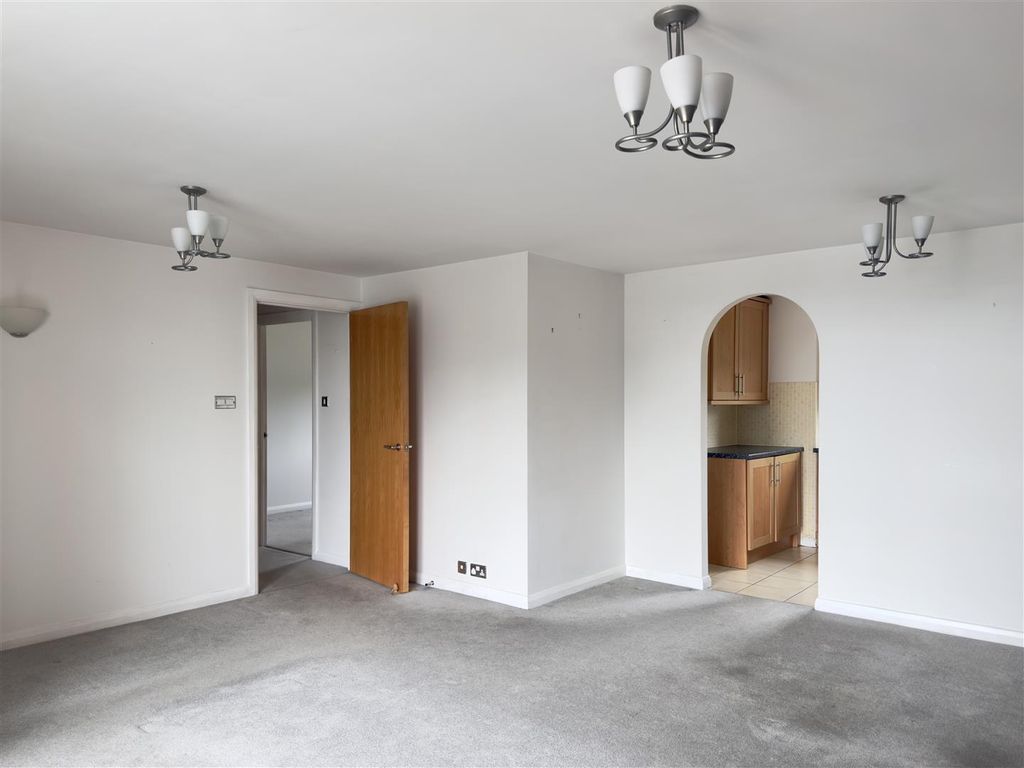 Additional image 5 of 2 bed flat to rentPierhead View, Penarth Marina CF64