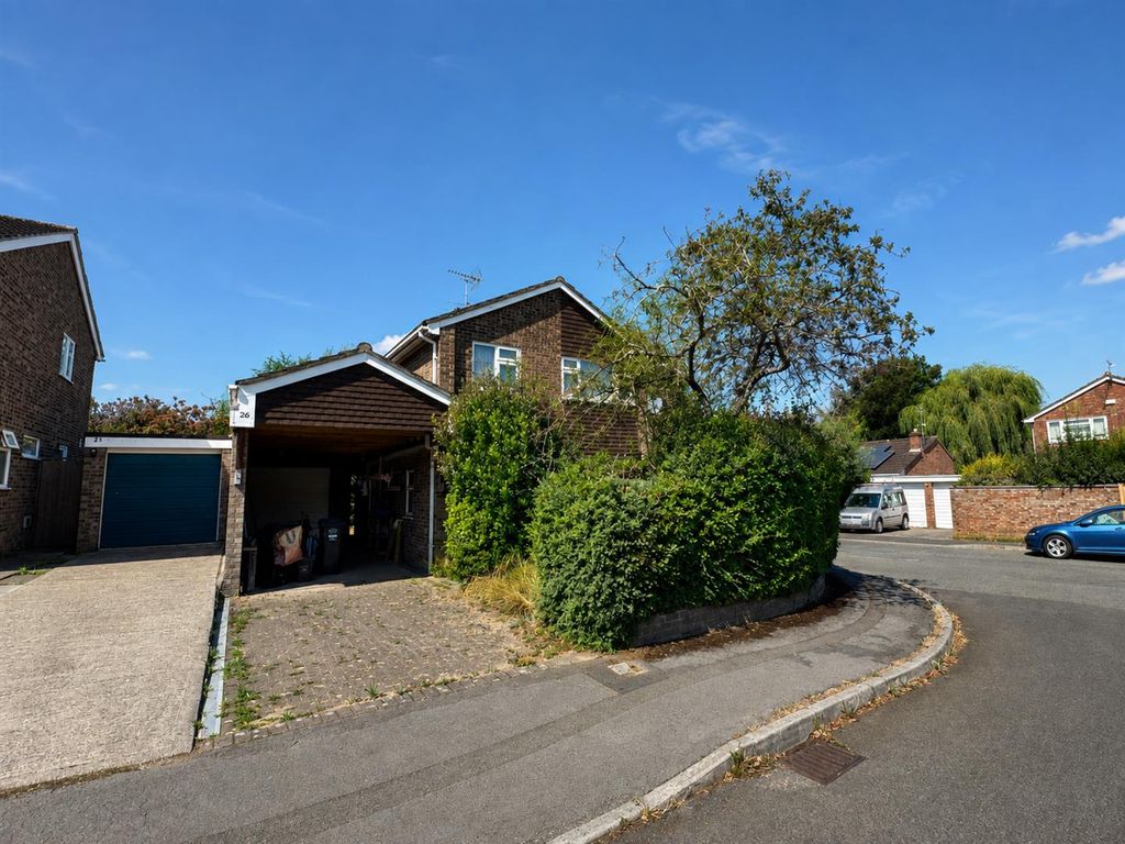 Property photo 1 of 16 6270F0B0-47B9-405F-806F-Ca6992dc5Bc0.Png