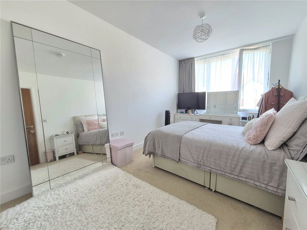 Property photo 3 of 14 Picture No. 07