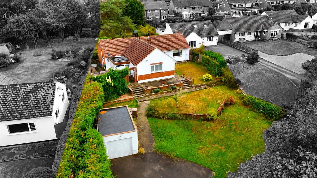 Property photo 1 of 21