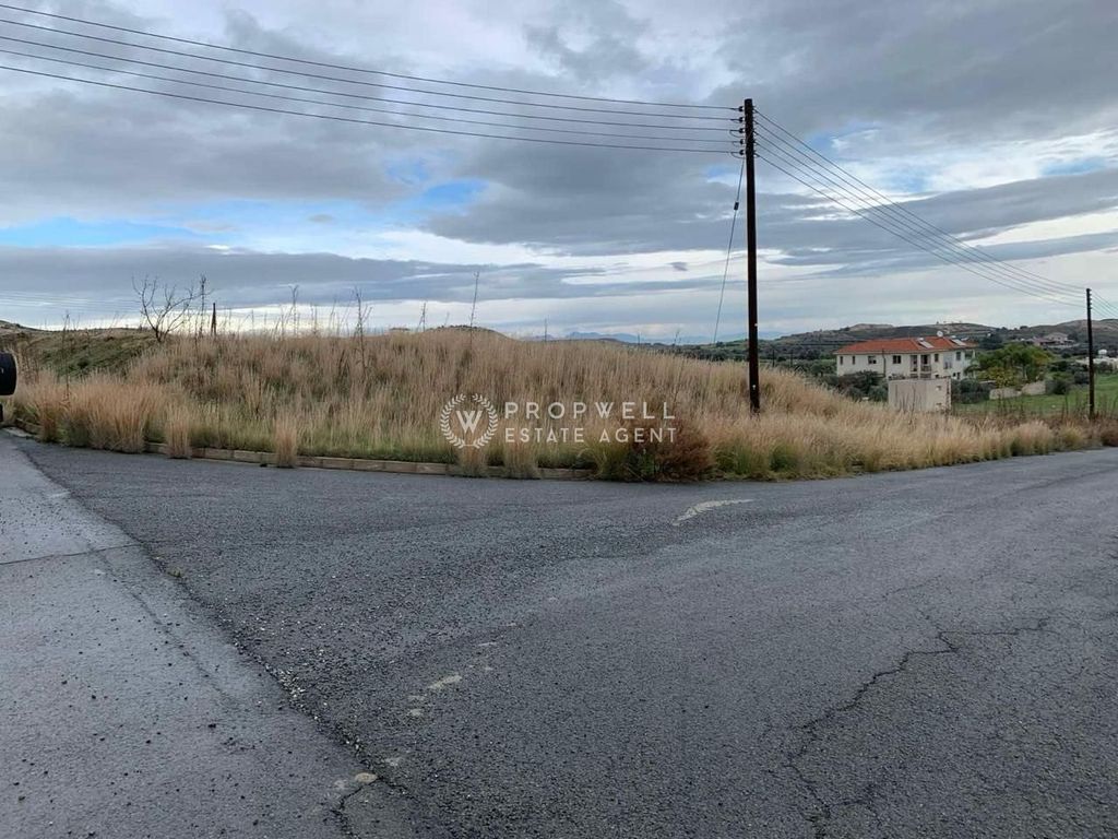 Property photo 3 of 4