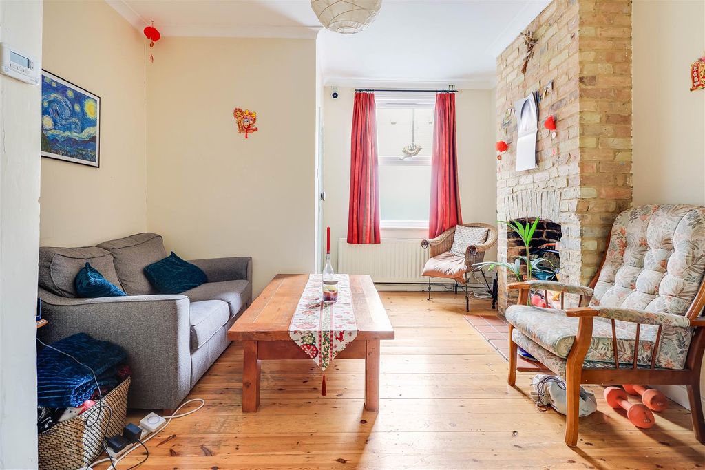 Property photo 3 of 20 Img (2).Jpg