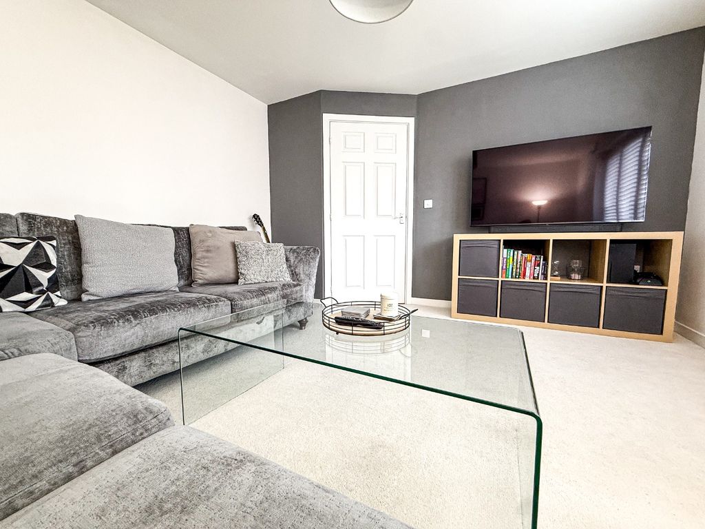 Property photo 3 of 23 5058947