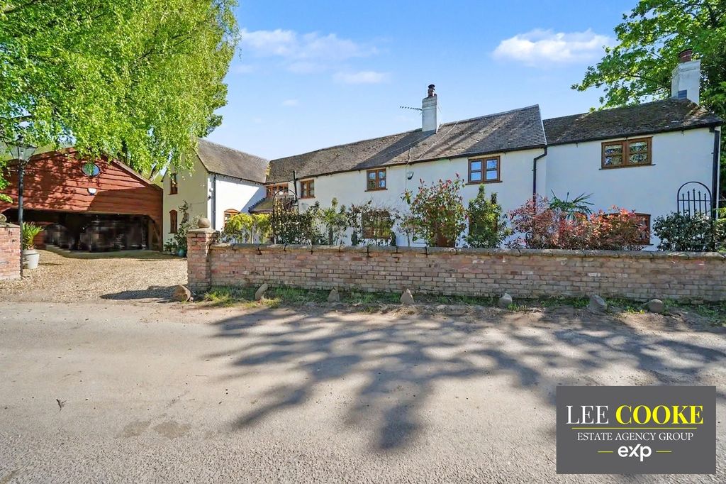 Property photo 1 of 65