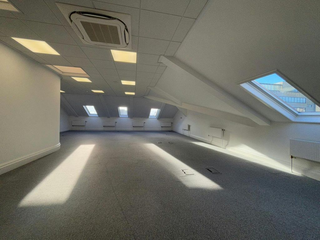 Property photo 3 of 4 Photo20250128205621.Jpg