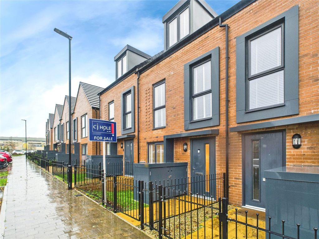 Property photo 2 of 22 Picture No. 26