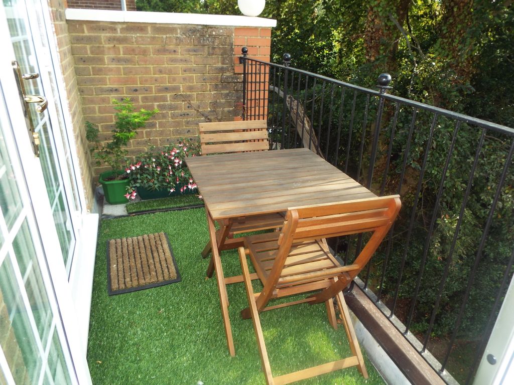 Property photo 3 of 15 Balcony