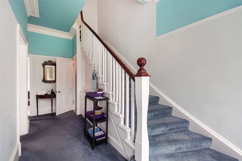 Property photo 2 of 25 Picture No. 02