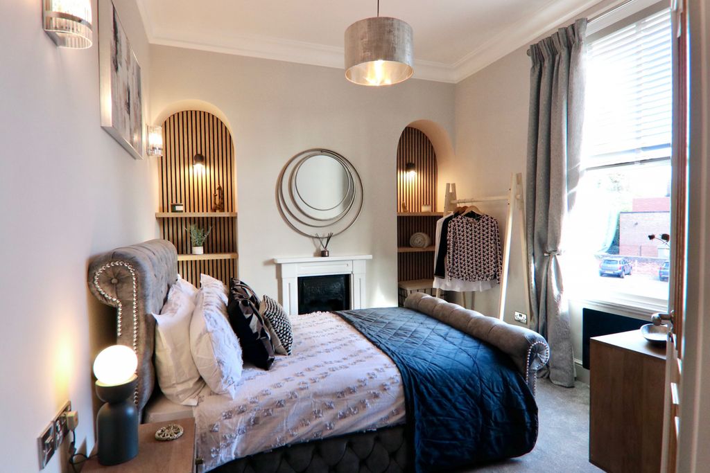 Property photo 2 of 13 Gallery