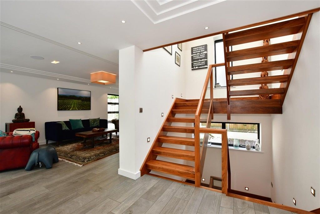 Property photo 1 of 26 Internal Lifestyle